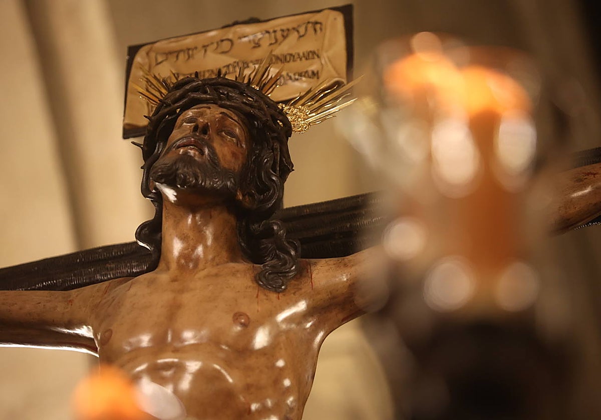 El Cristo de la Expiración, en su paso el Viernes Santo