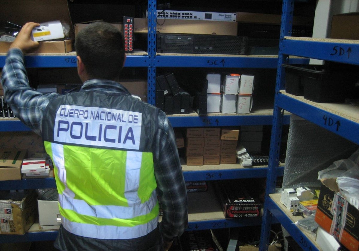 Un agente de la Policía Nacional, en una imagen de archivo