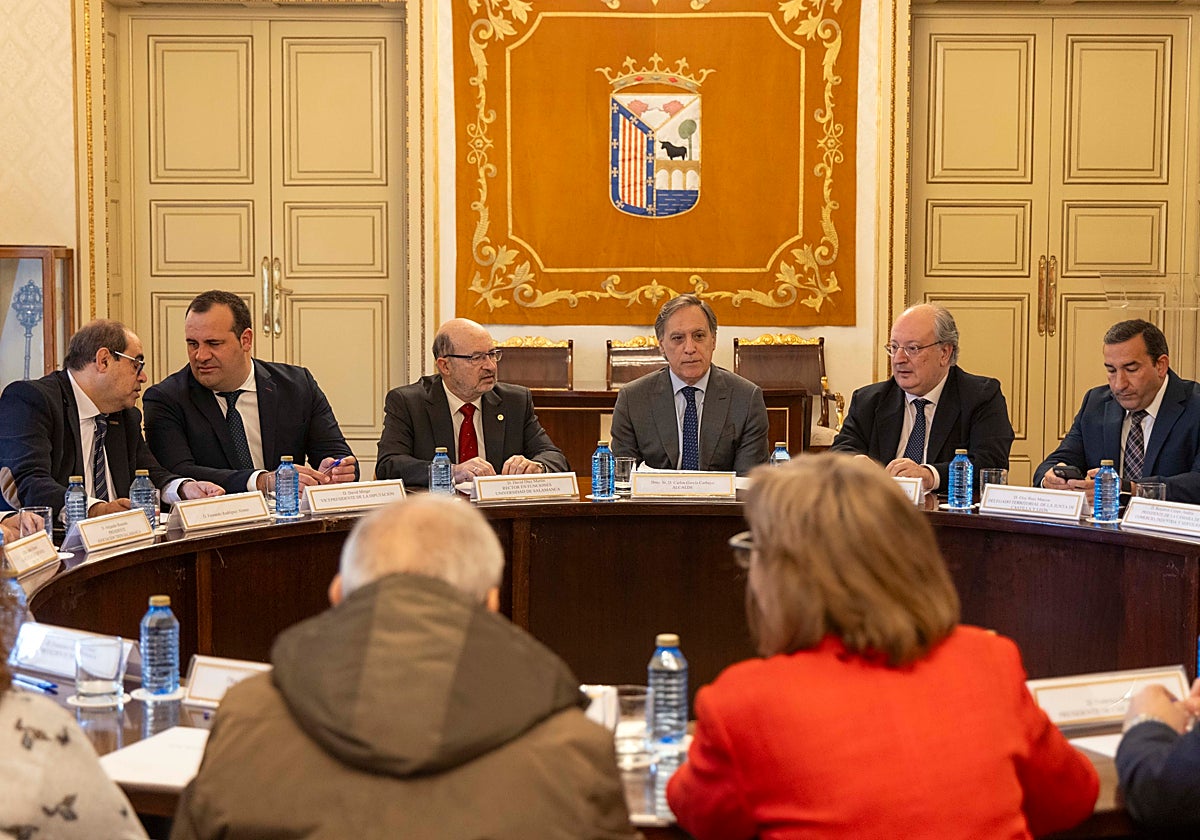 Mesa para la Defensa de las Conexiones Ferroviarias de Salamanca este martes