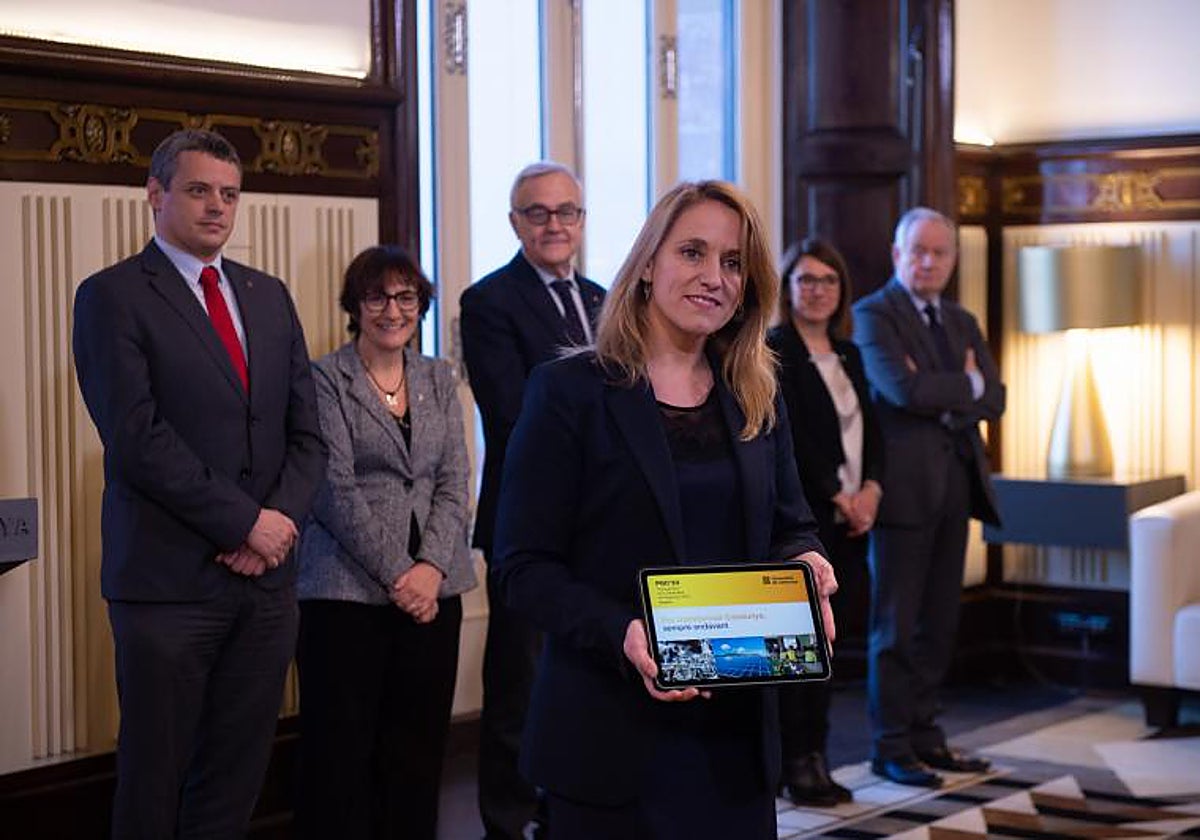 La consejera Mas, al presentar los Presupuestos