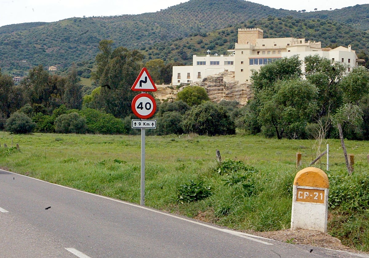 Castillo de la albaida a la derecha de la carretera de Trassierra en Córdoba