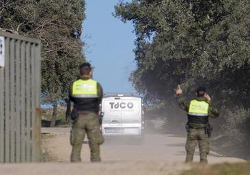 El abogado del capitán investigado pide que se actúe contra el letrado del soldado muerto por revelar secretos