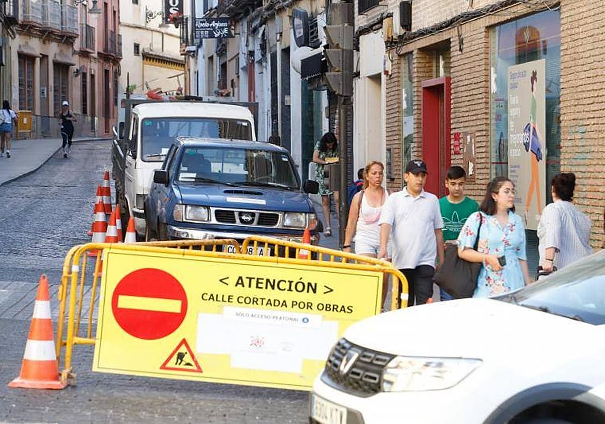 Imagen de archivo de las obras llevadas a cabo en la calle Alfaros en 2022