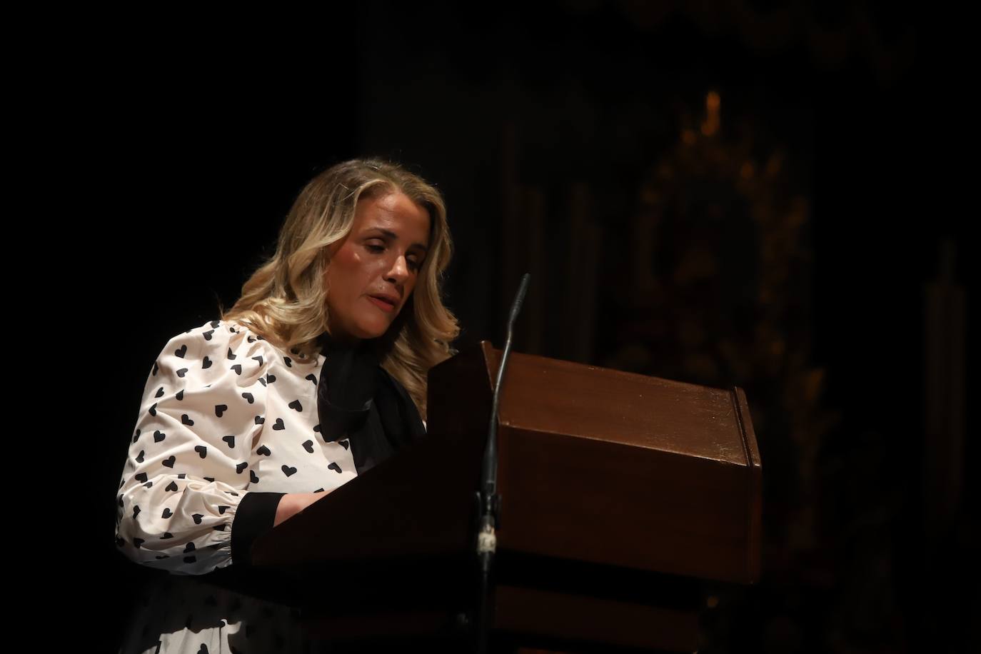 Las imágenes del pregón de las glorias de Córdoba por fray Manuel García y el cartel de David Payán