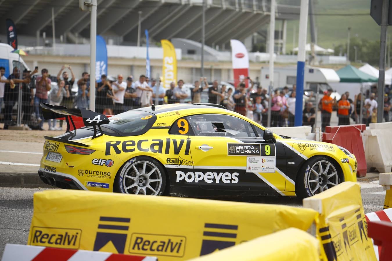 Las mejores imágenes del trepidante tramo urbano del Rallye Sierra Morena 2024