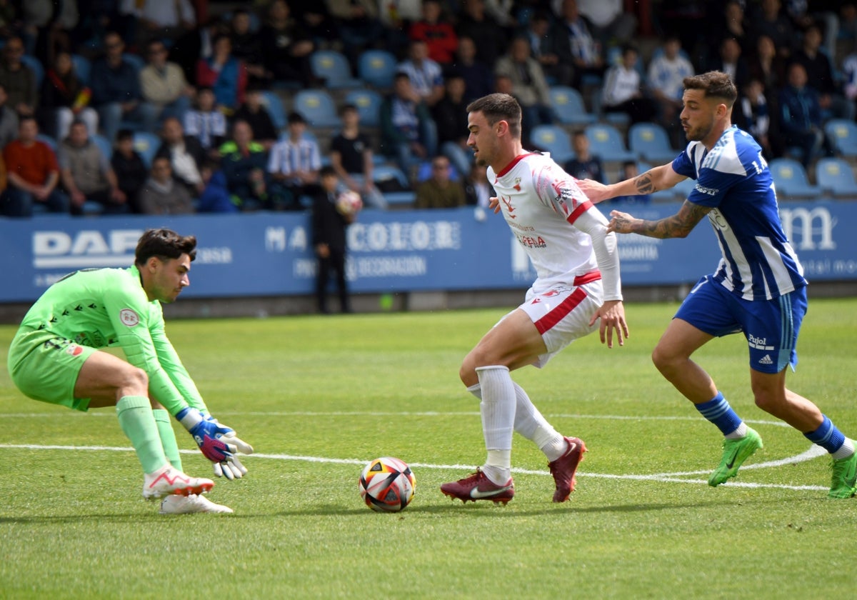 El Talavera no pasó del empate en su campo