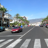 Una joven de 29 años, grave tras ser atropellada en Arona (Tenerife)