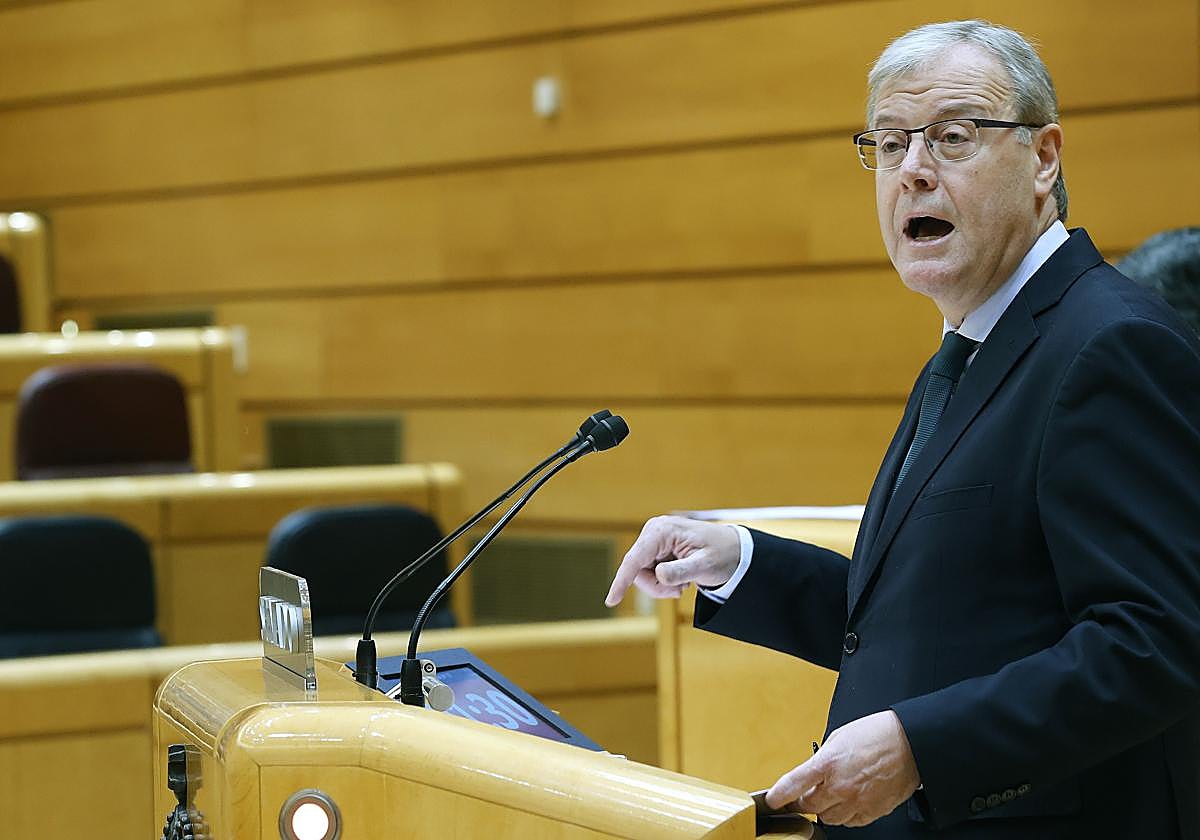 Antonio Silván, senador del PP, durante la defensa del choque institucional