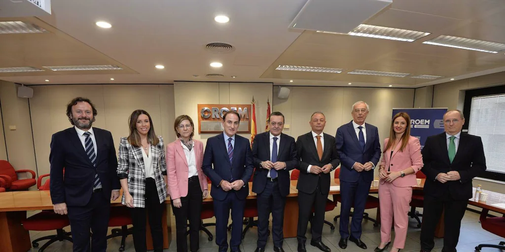Las organizaciones empresariales de Andalucía, Valencia y Murcia se unen para pedir una nueva financiación autonómica