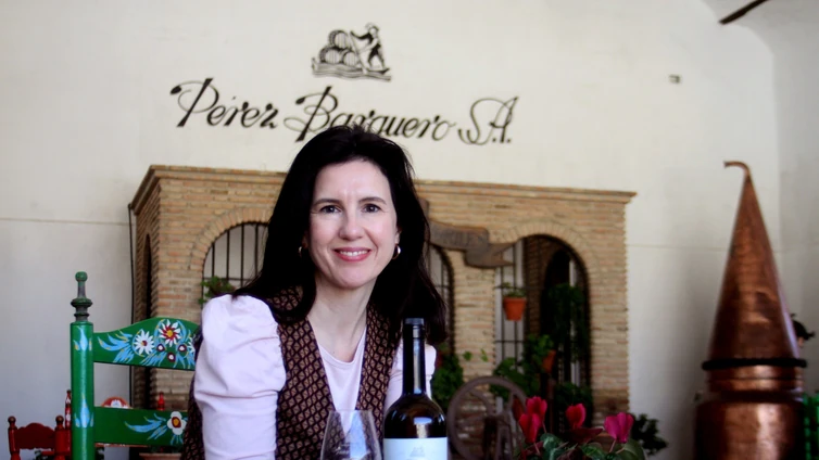 Adela Córdoba : «Cuidamos la viña como los jardineros de Versalles»