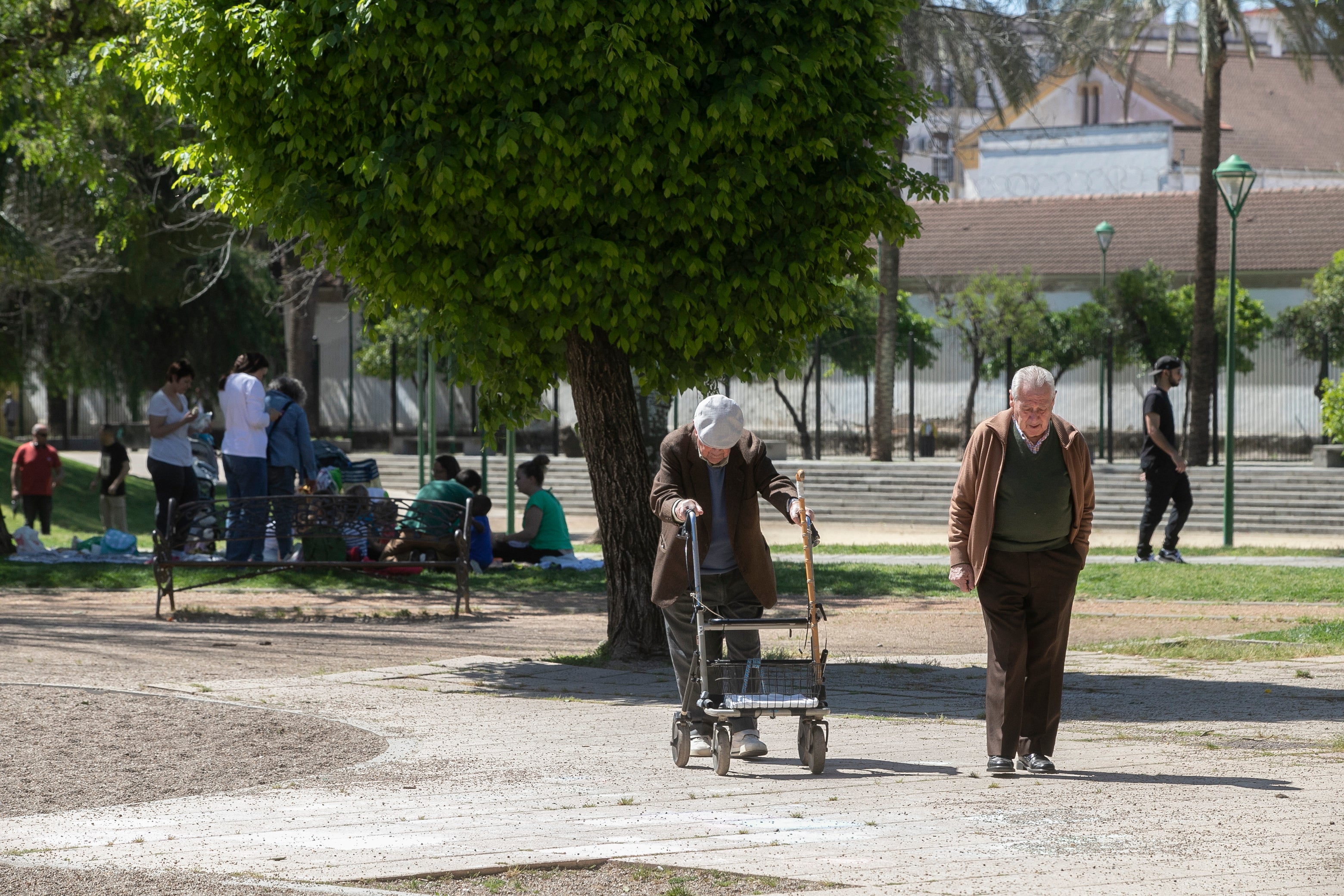 Fotos: un barrio de Córdoba sumido en la quietud por dos crímenes en una semana