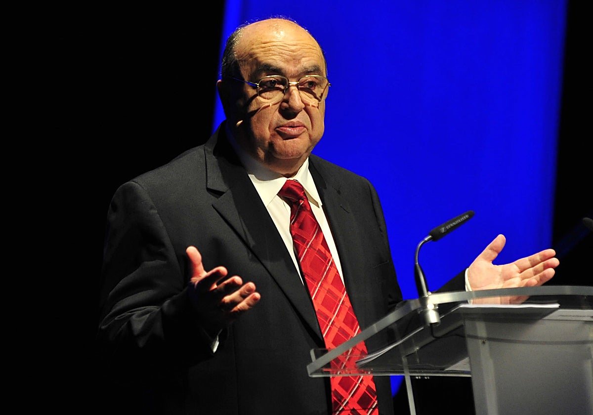 Lorenzo Palomo durante un pregón en su pueblo natal, Pozoblanco