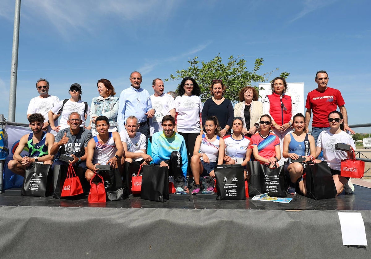 Ricardo Martínez y Raquel Rojas ganaron la I Carrera y Marcha Solidaria Cipriano &#039;El Amigo de los Pobres&#039;