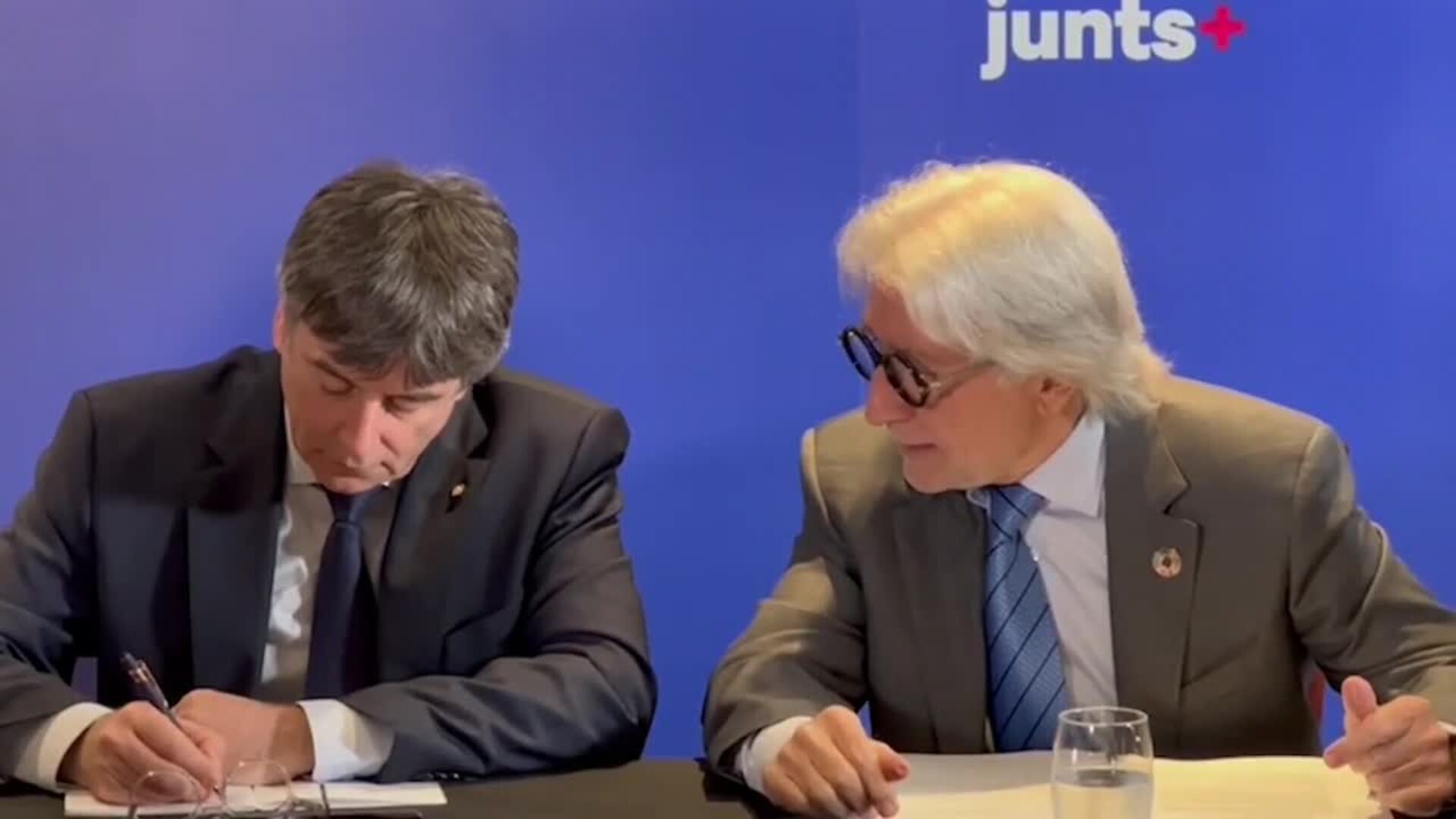 Puigdemont se reúne en Perpiñán con la cúpula de la patronal Foment del Treball