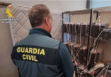 Operación 'Rabosot': un consumo eléctrico desmedido destapa cuatro granjas de criptomonedas en Albacete