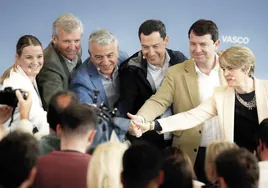 Los barones del PP apoyan a Javier de Andrés en la campaña de las elecciones vascas