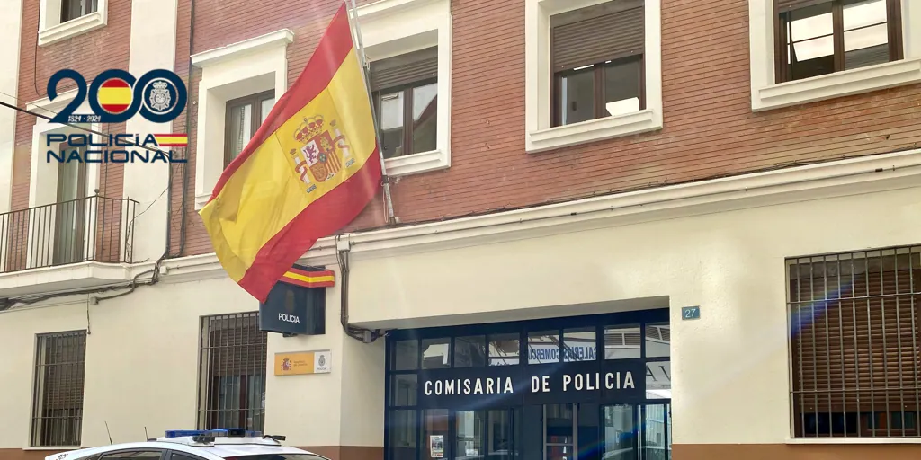 Dos jóvenes detenidos por robar con violencia un reloj de 100.000 euros a un anciano en Alicante