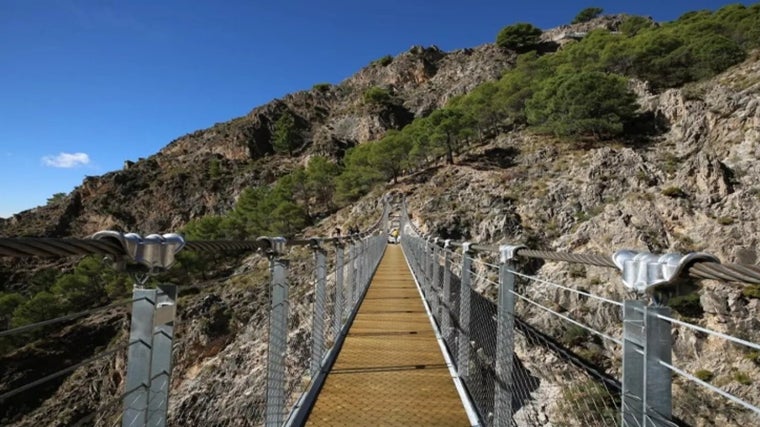 Puente colgante de El Saltillo