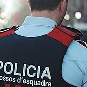 Acepta cuatro años y medio de cárcel por retener y robar en casa de un mosso al que conoció por una aplicación de citas