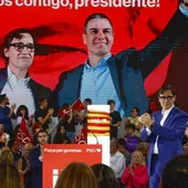 Un PSC desubicado inicia la campaña condicionado por los planes de Sánchez