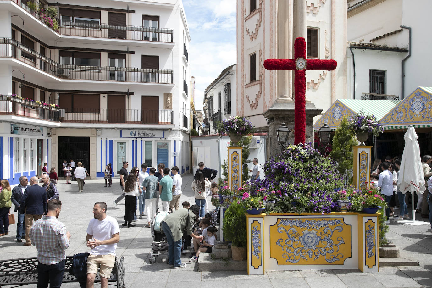 Fotos: el comienzo de las Cruces de Mayo de Córdoba