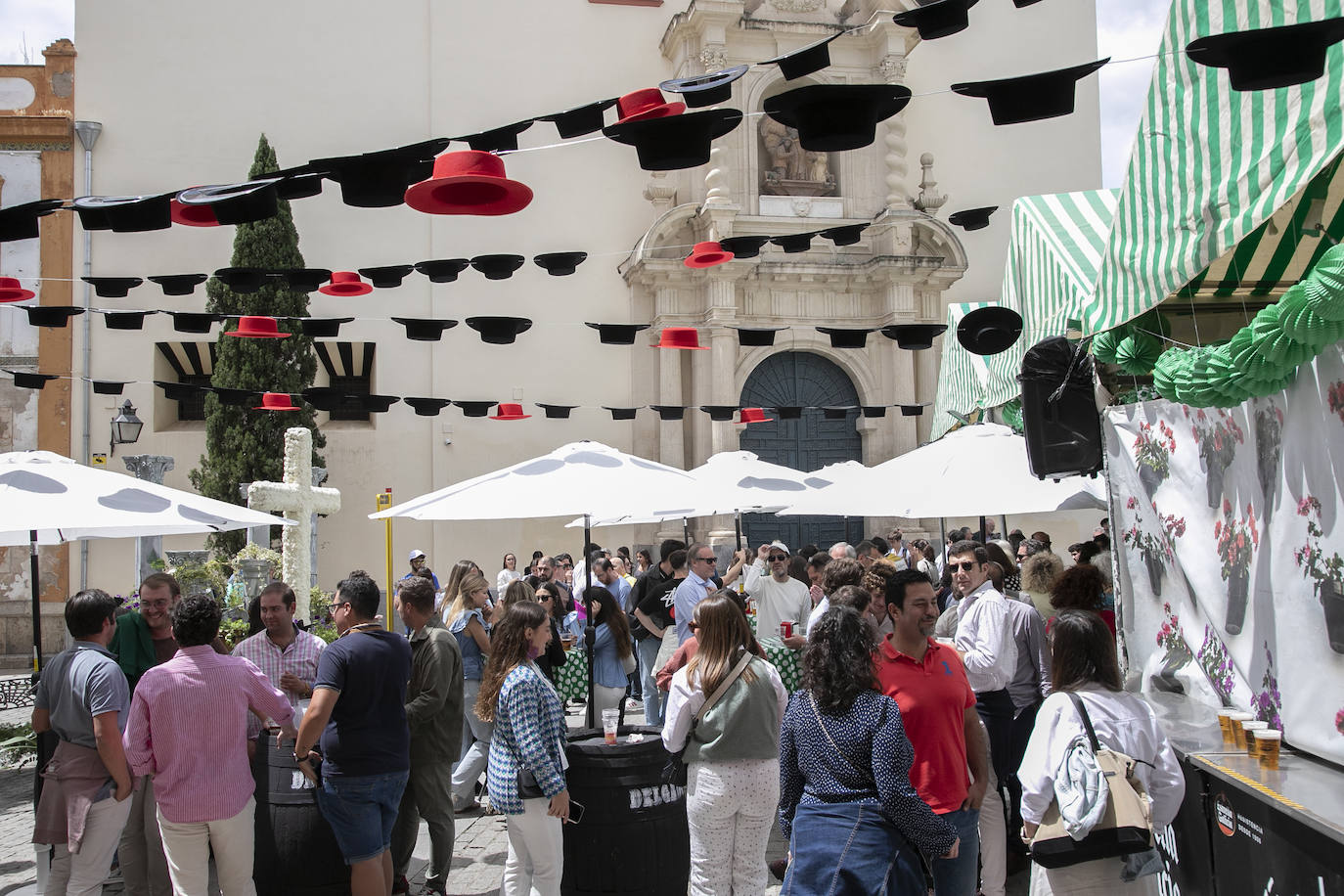 Fotos: el comienzo de las Cruces de Mayo de Córdoba