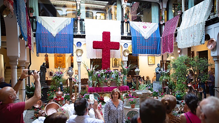 Esto es todo lo que debes saber para el Día de la Cruz en Granada