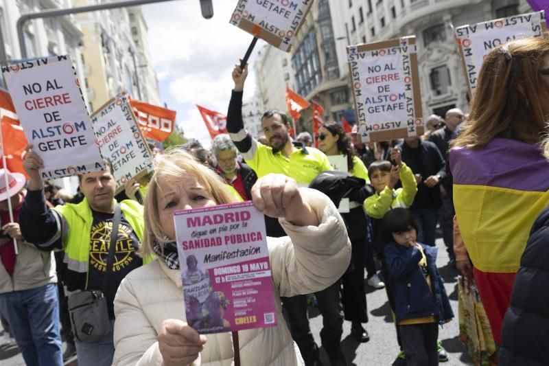 Detalle de una asistente a la manifestación de Madrid