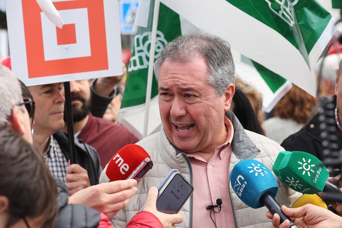 Fotos: La manifestación del 1 de mayo en Córdoba
