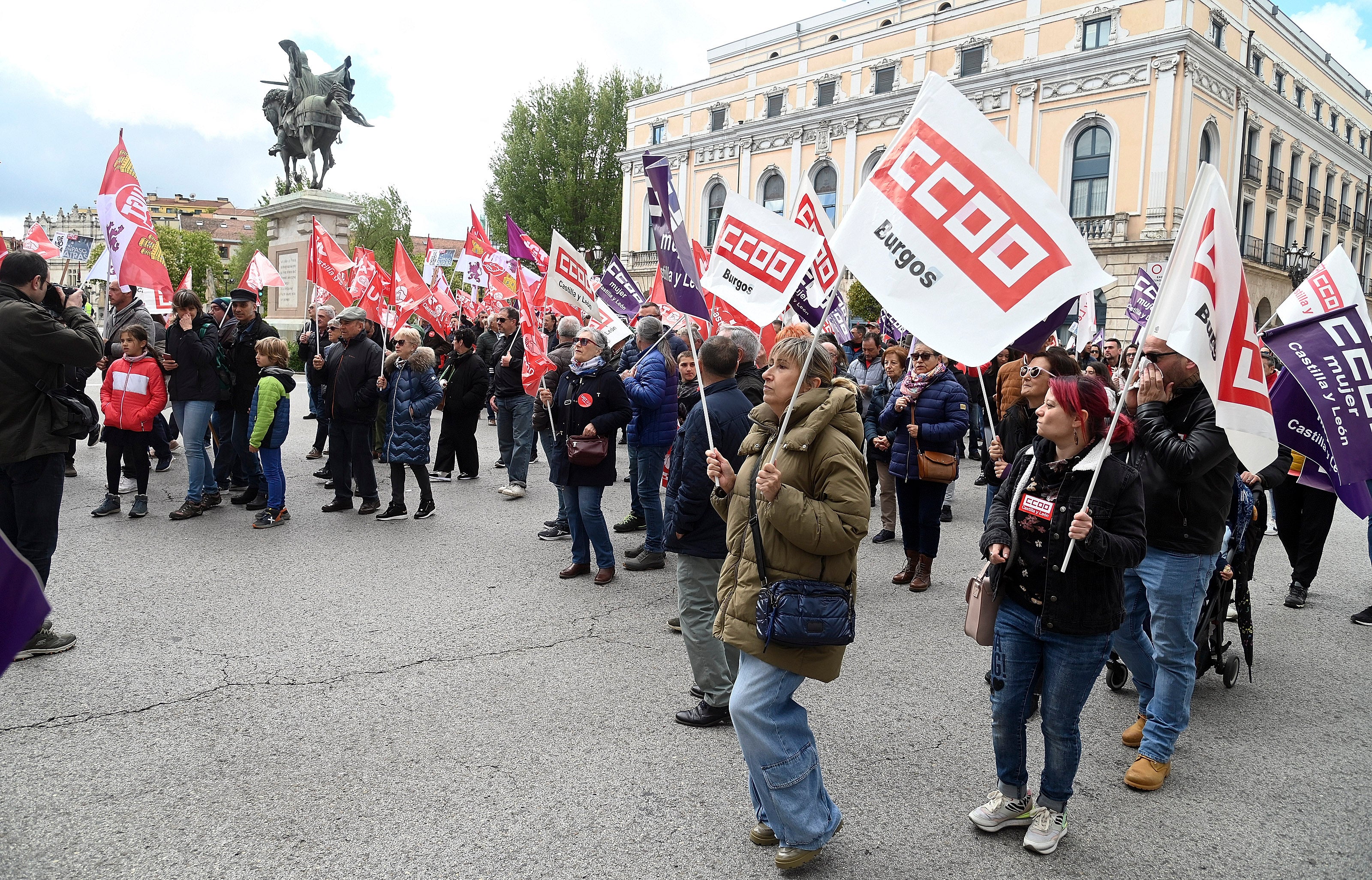 Asistentes a la marcha en Burgos