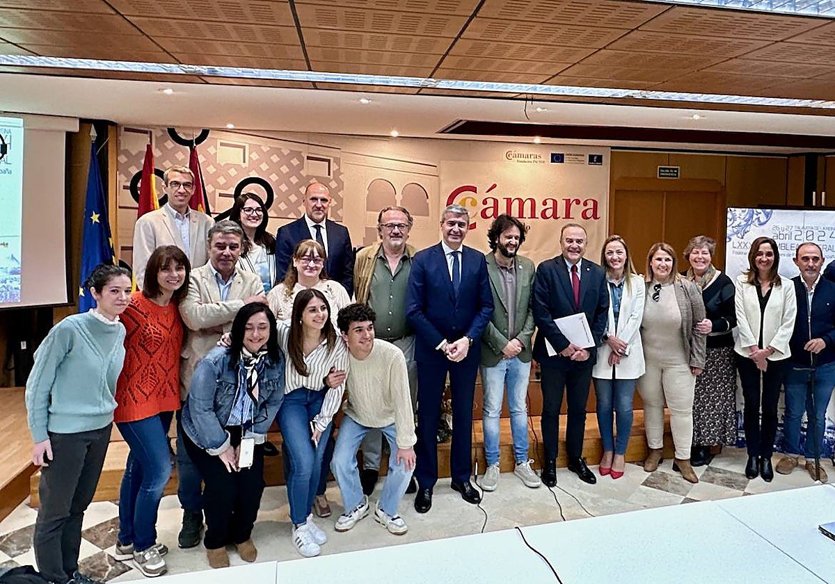 Presentación de la asamblea general de la FAPE