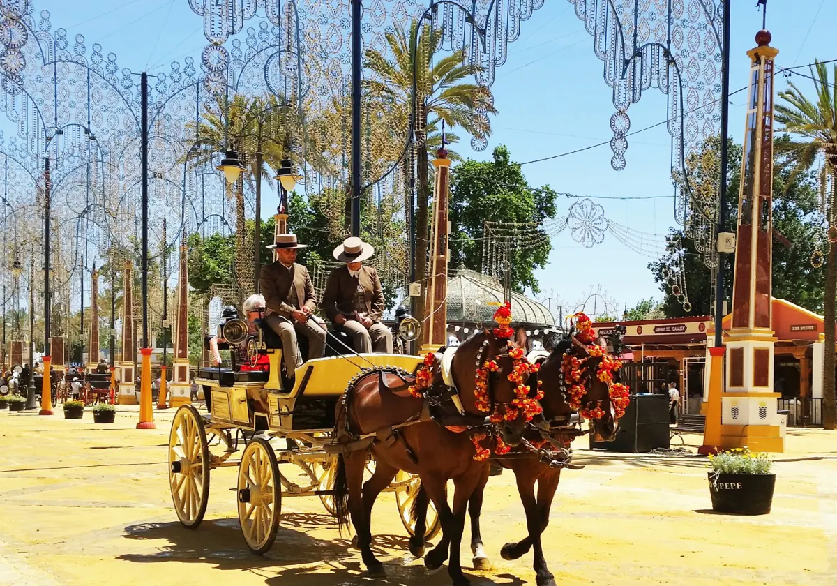 Autobuses y trenes desde Sevilla a la Feria de Jerez 2024 horarios y