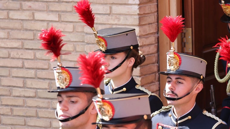 La Princesa Leonor se encontraba en medio de la formación de una de las compañías, en la cuarta fila