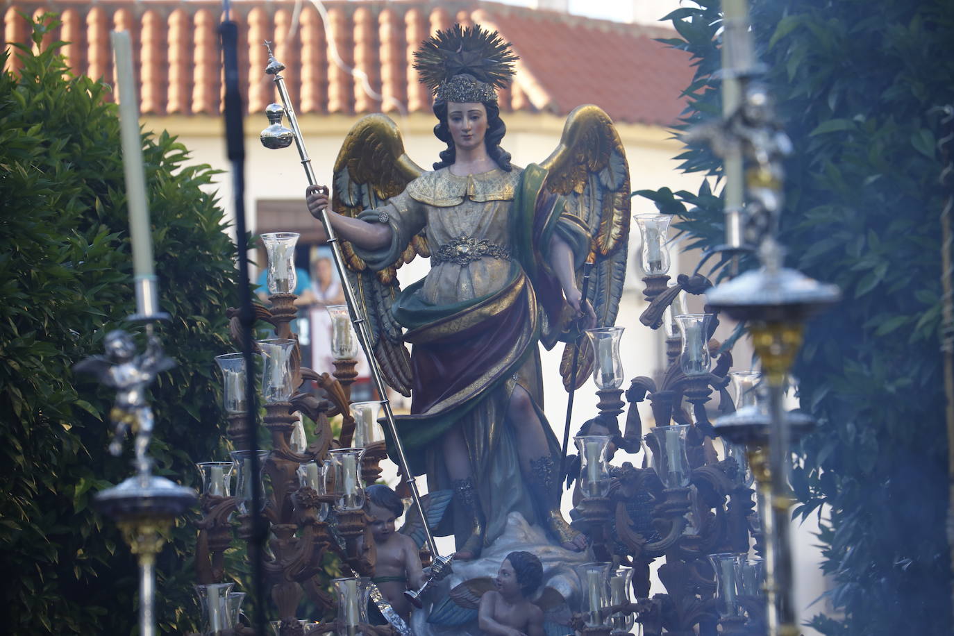 Fotos: La elegante procesión del Arcángel San Rafael en Córdoba