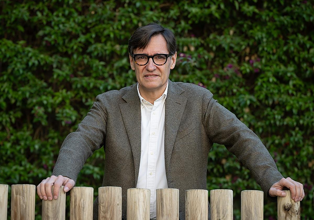 Salvador Illa, más allá de la política: su mujer, su otro matrimonio y sus propiedades