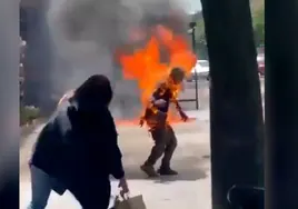 Un hombre se quema 'a lo bonzo' en el centro de Burgos