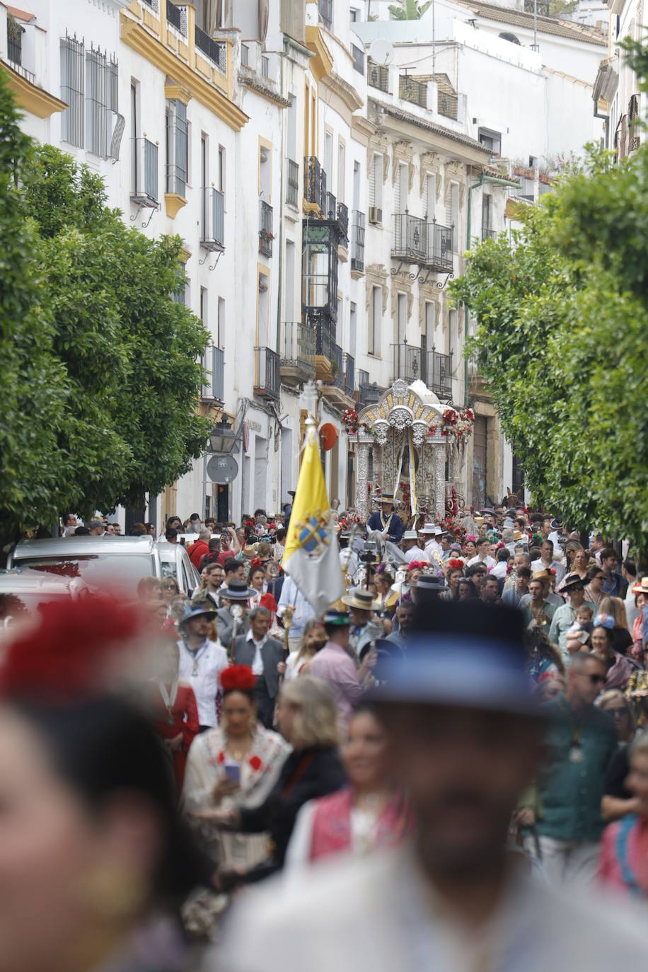 Fotos: La emocionante salida de la hermandad del Rocío de Córdoba