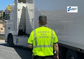 Detenido un camionero por sextuplicar la tasa de alcohol y seguir conduciendo tras marcharse la Guardia Civil