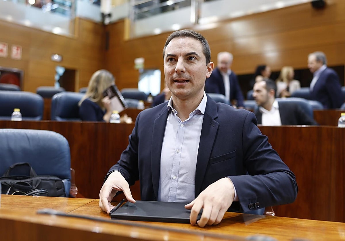 El portavoz socialista en la Asamblea de Madrid, Juan Lobato
