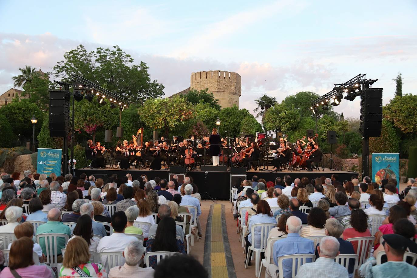 Las imágenes del concierto de la Orquesta de Córdoba en los Jardines del Alcázar