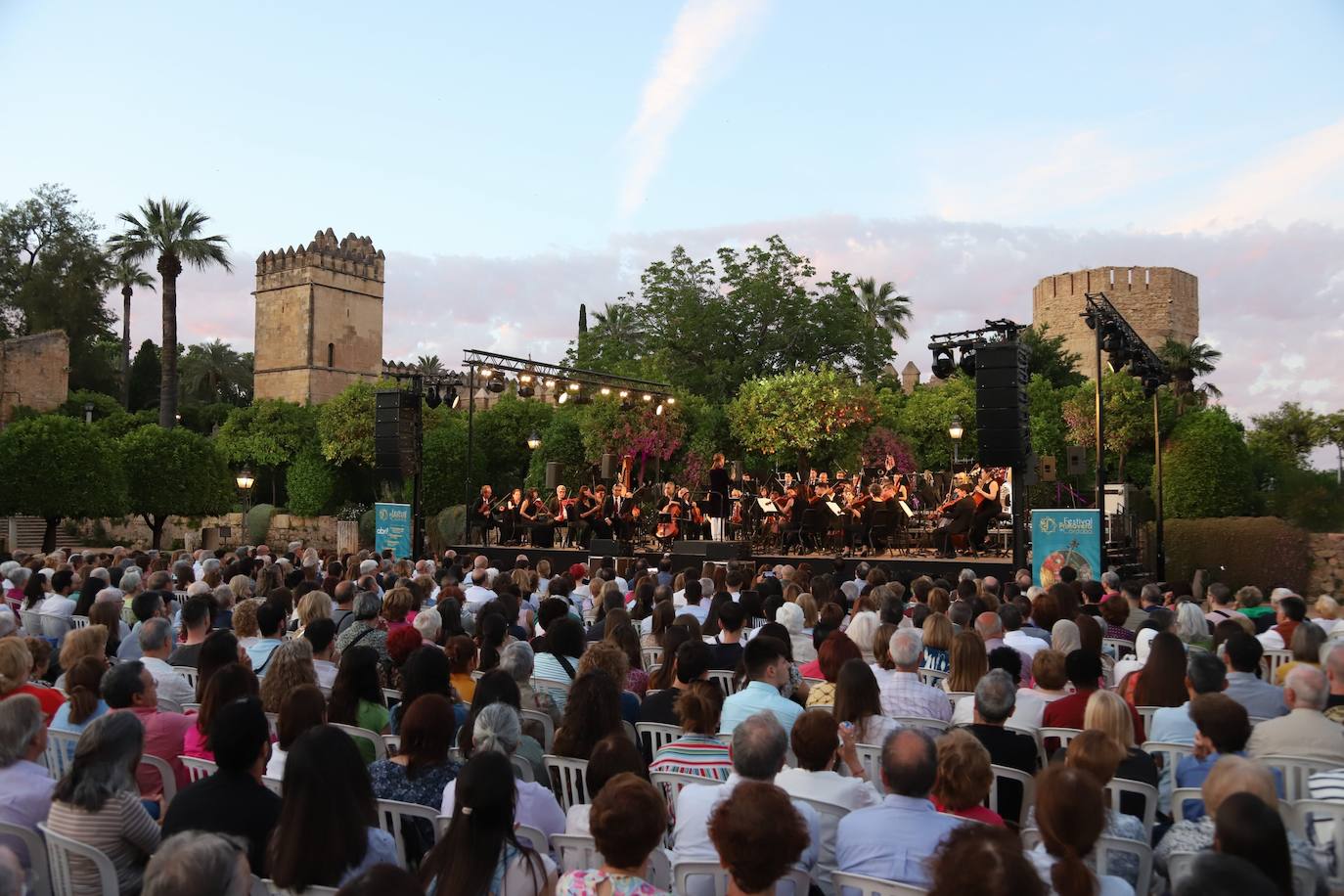 Las imágenes del concierto de la Orquesta de Córdoba en los Jardines del Alcázar