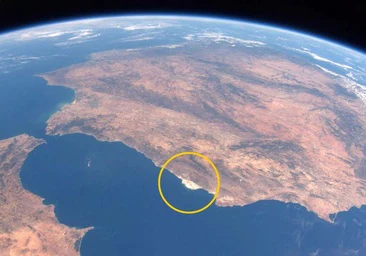 Ni la Gran Muralla China ni las pirámides de Egipto: la única estructura humana visible desde el espacio está en Almería