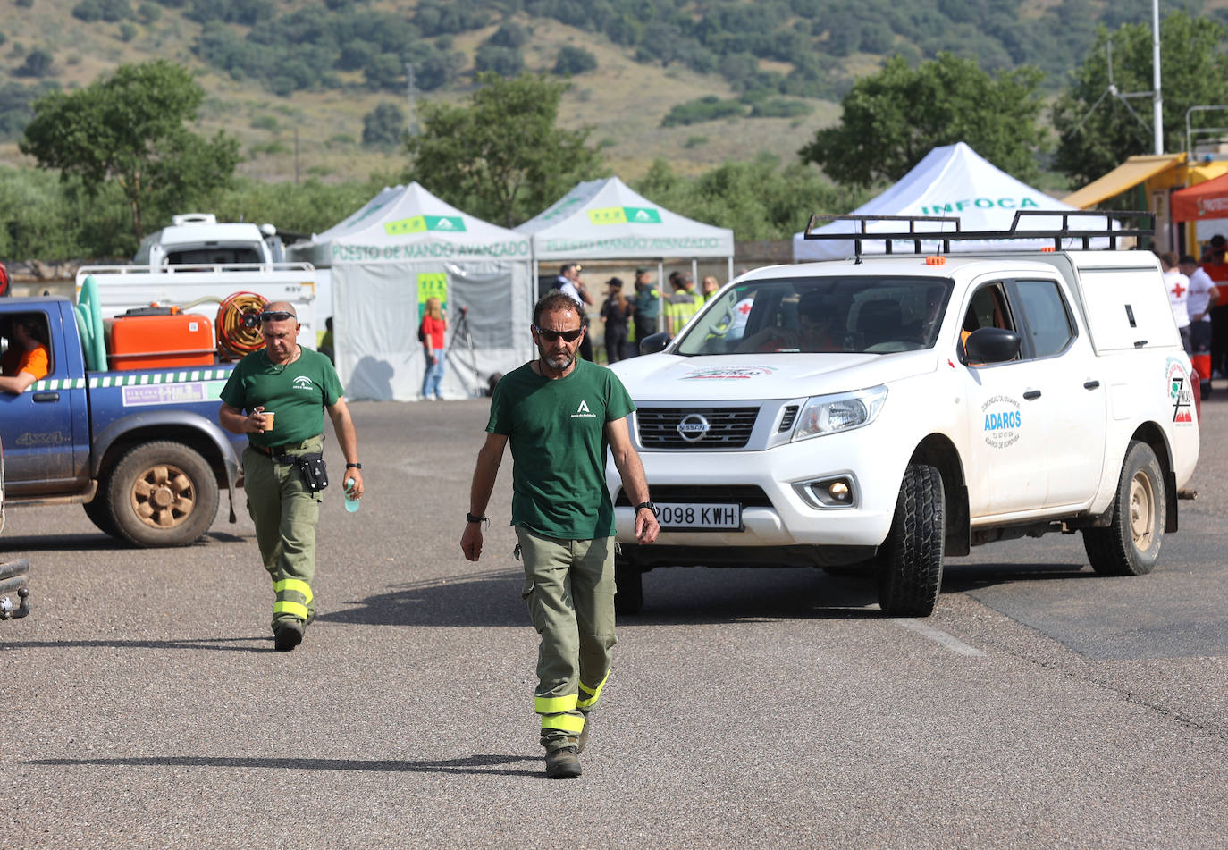 Fotos: así se dirige la lucha contra un incendio forestal en Córdoba