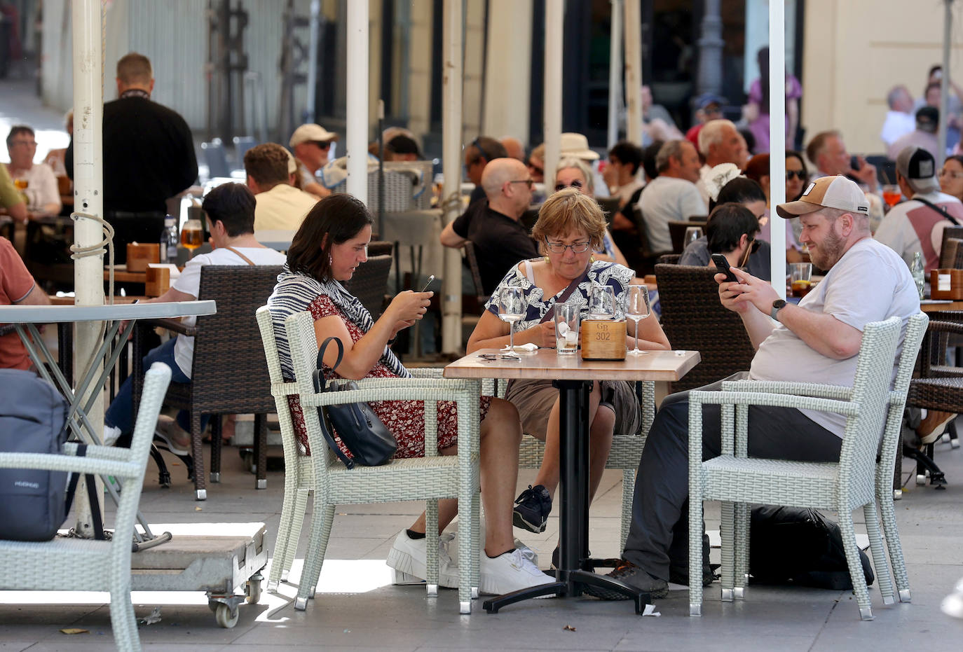 Fotos: la nueva plaza de Las Tendillas, al detalle tras cumplir 25 años