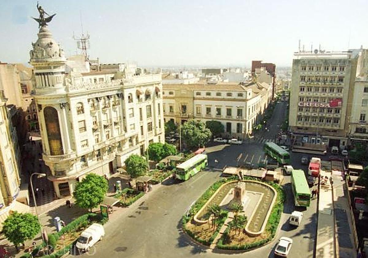 La plaza de Las Tendillas cumple 25 años de la última reforma que ...