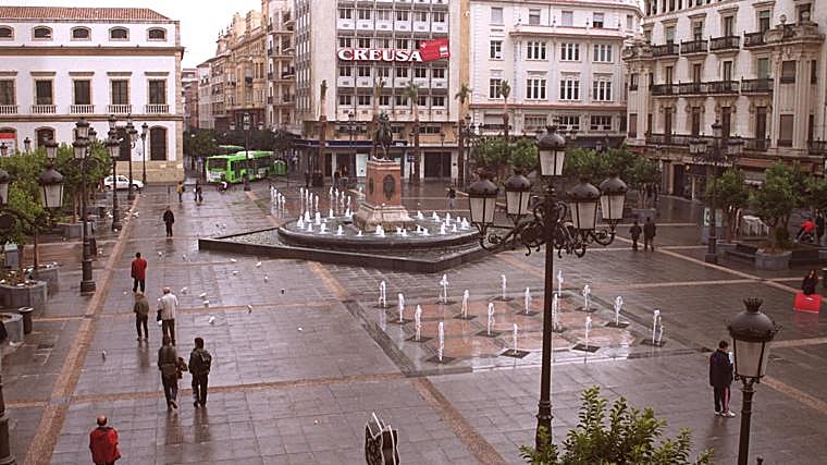 La plaza de Las Tendillas cumple 25 años de la última reforma que ...