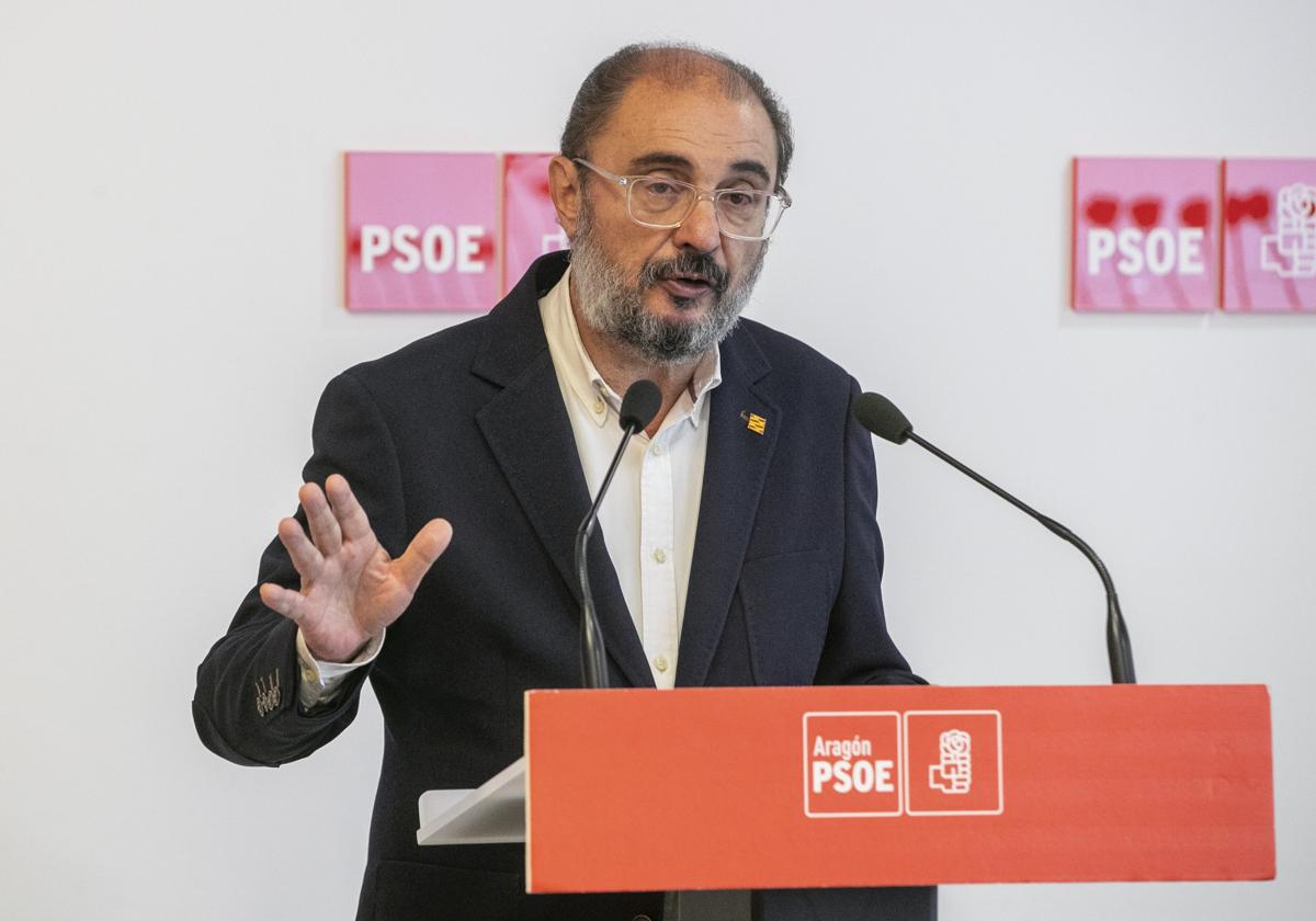 El expresidente de Aragón y senador Javier Lambán