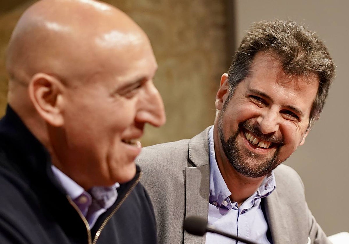 Tudanca, junto al alcalde de León, José Antonio Díez