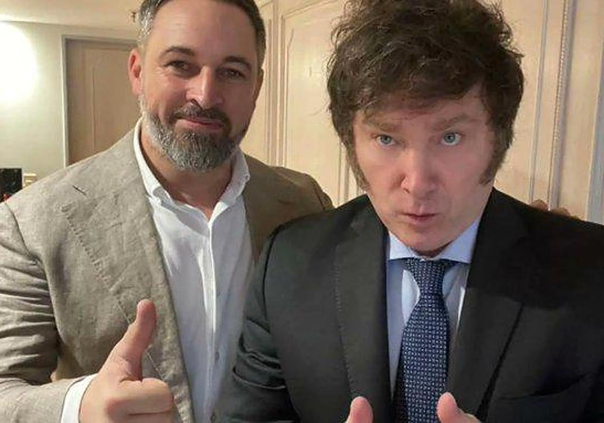 En vídeo: La respuesta de Milei a las "calumnias" de Óscar Puente | Abascal con Milei durante la visita del presidente de Vox a Argentina en diciembre del año pasado