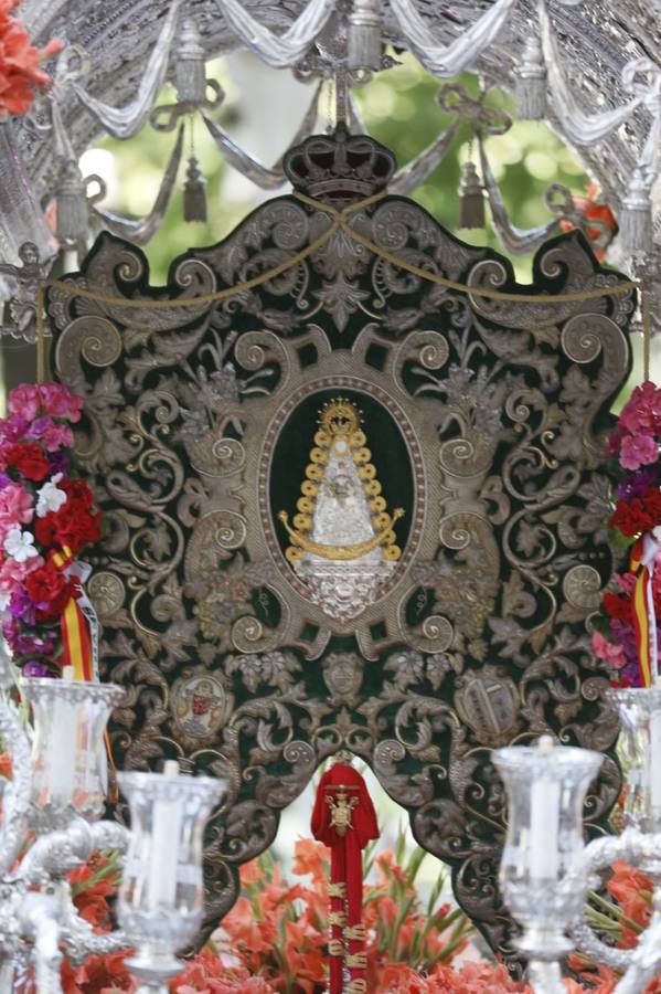 Salida de la Hermandad de Sevilla-El Salvador en su peregrinación a la Aldea del Rocío